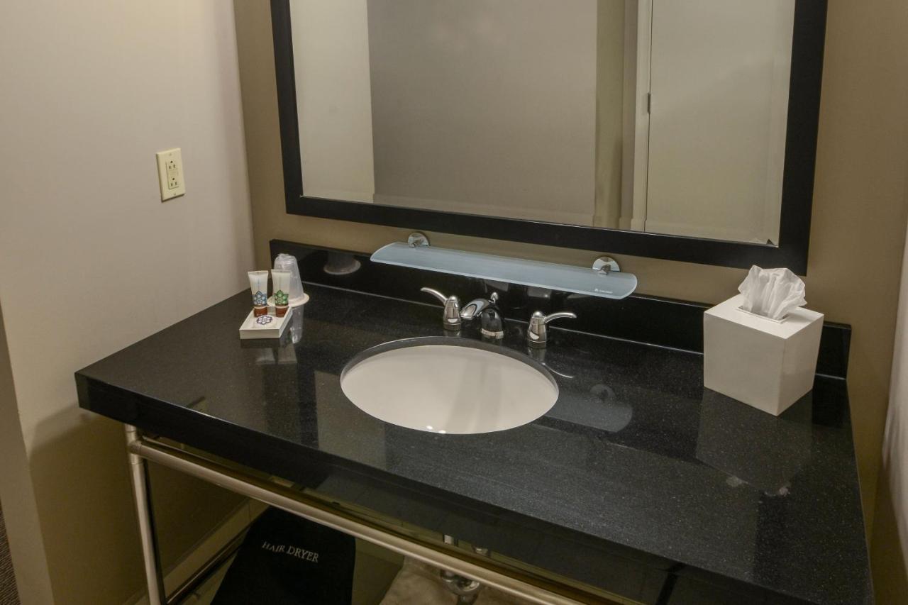 Magnolia Hotel St. Louis, A Tribute Portfolio Hotel Екстериор снимка